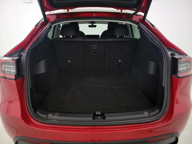 Photo of 2022 Red Tesla Model Y