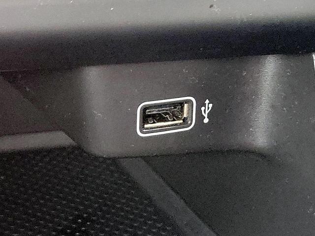 Photo of 2019 Gray Volkswagen Jetta