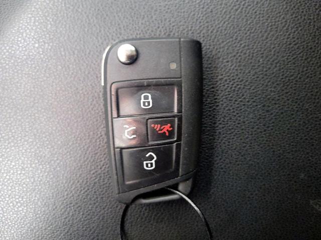 Photo of 2019 Gray Volkswagen Jetta