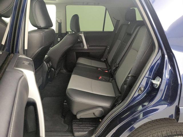 Photo of 2022 Blue Toyota 4Runner