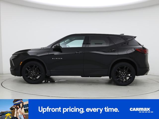Photo of 2023 Black Chevrolet Blazer