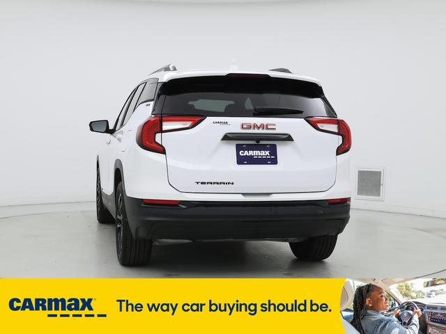 Photo of 2022 White GMC Terrain