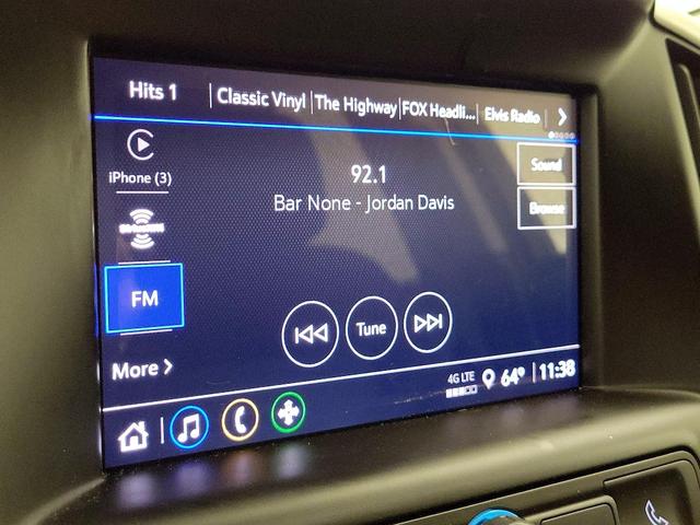 Photo of 2022 White GMC Terrain
