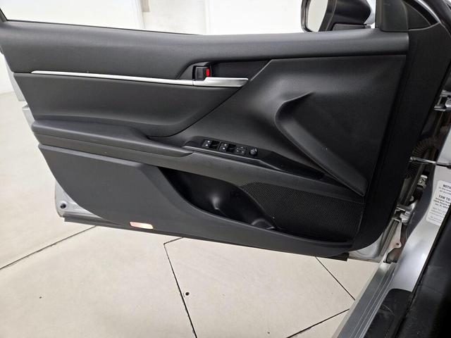 Photo of 2018 Silver Toyota Camry
