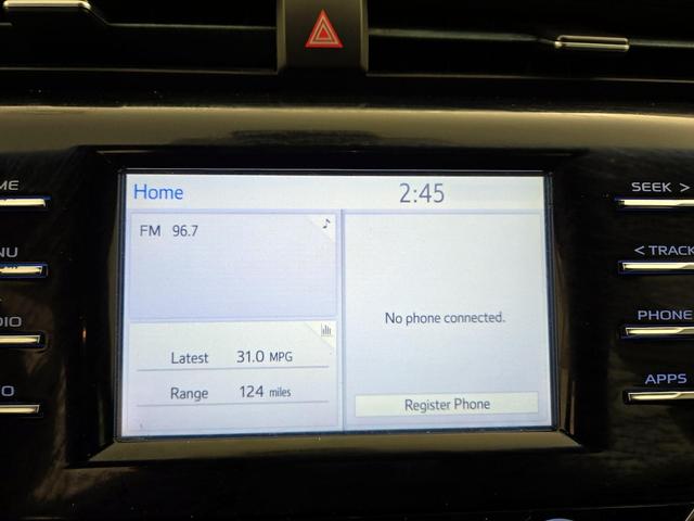 Photo of 2018 Silver Toyota Camry