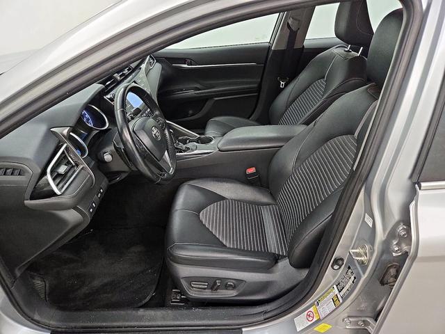 Photo of 2018 Silver Toyota Camry