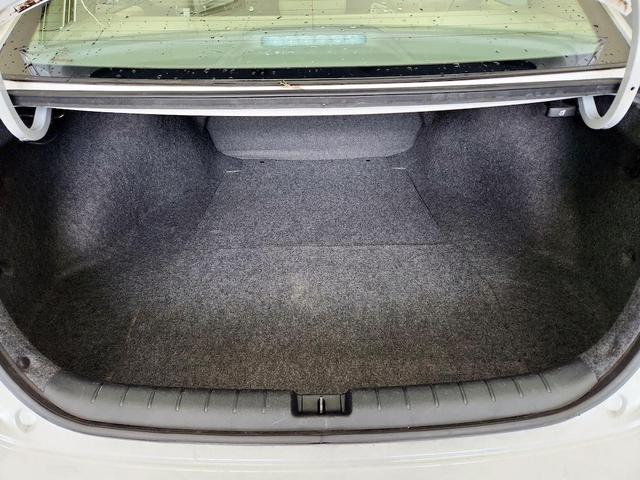 Photo of 2013 White Honda Accord
