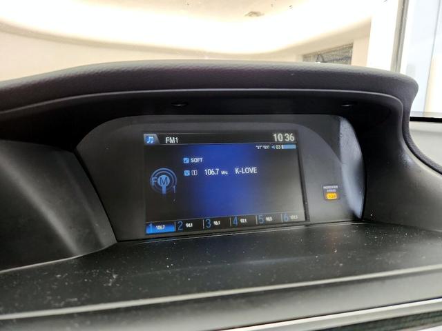 Photo of 2013 White Honda Accord