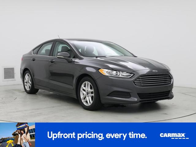 Photo of 2016 Gray Ford Fusion