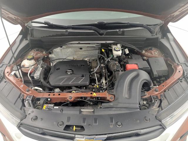 Photo of 2021 Orange Chevrolet Trailblazer
