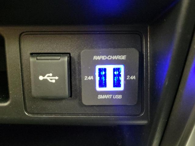 Photo of 2022 Silver Toyota 4Runner