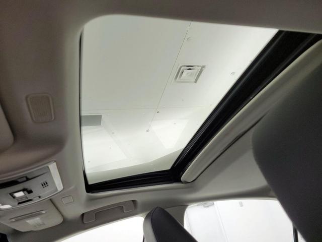 Photo of 2021 Gray Lexus ES 350