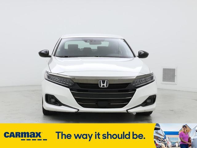 Photo of 2021 White Honda Accord