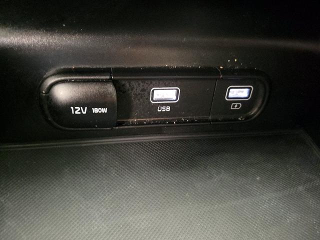 Photo of 2024 White Kia K5