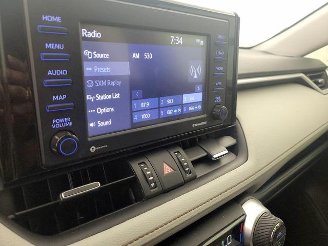Photo of 2022 Silver Toyota RAV4