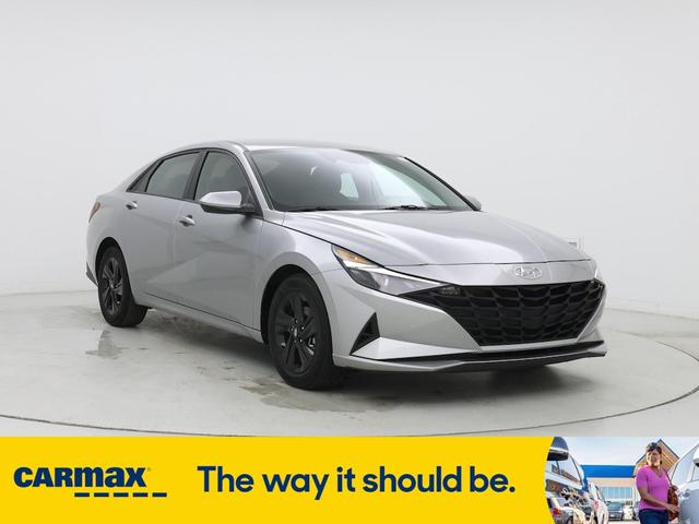2022 Hyundai Elantra