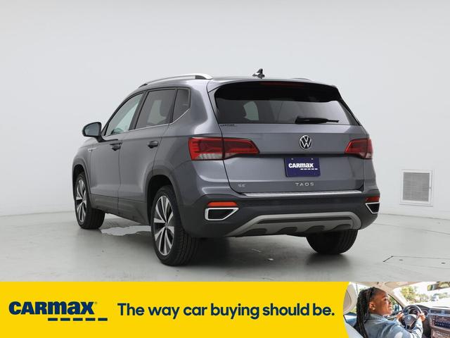 Photo of 2022 Gray Volkswagen Taos