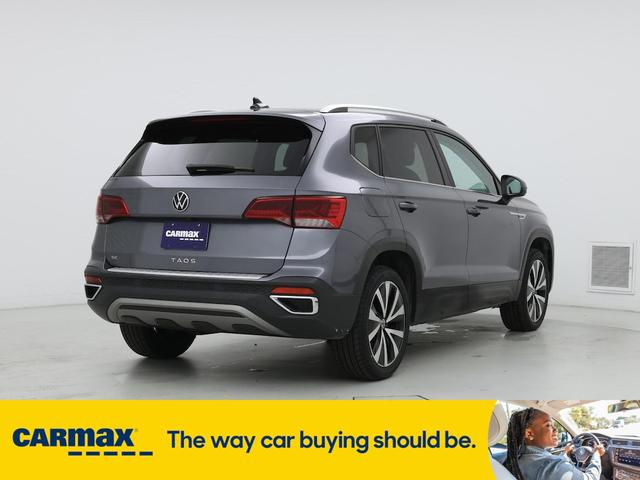Photo of 2022 Gray Volkswagen Taos