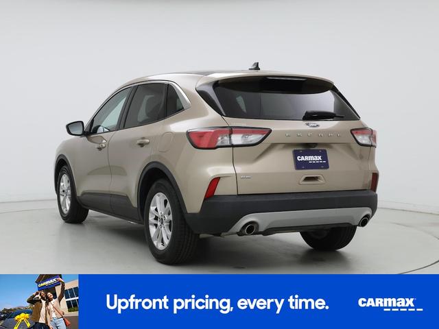 Photo of 2021 Gold Ford Escape