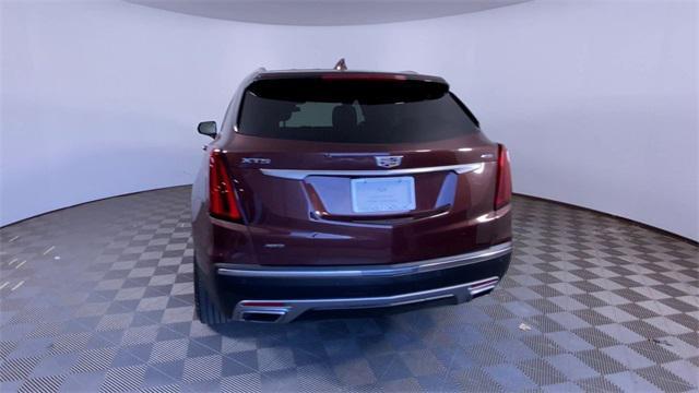 Photo of 2022 Rosewood Metallic Cadillac XT5