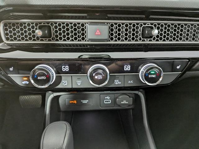 Photo of 2024 Vlack Honda Civic