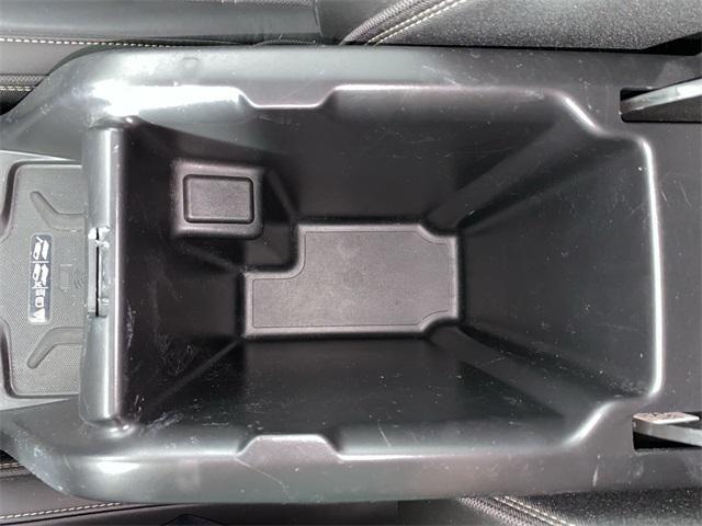 Photo of 2020 Smokey Quartz Metallic GMC Canyon