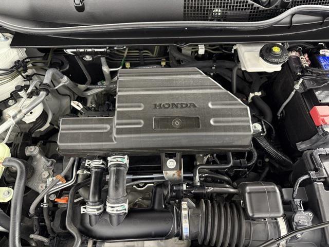 Photo of 2021 Platinum White Pearl Honda CR-V