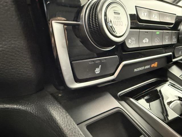 Photo of 2021 Platinum White Pearl Honda CR-V