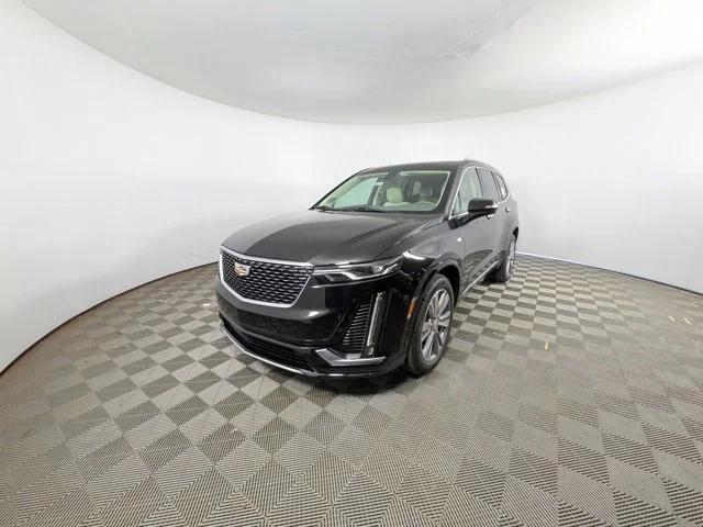 Photo of 2025 Stellar Black Metallic Cadillac XT6