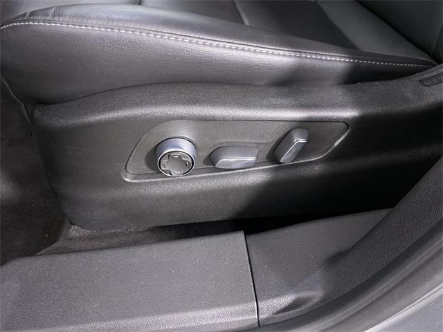 Photo of 2024 Argent Silver Metallic Cadillac XT4