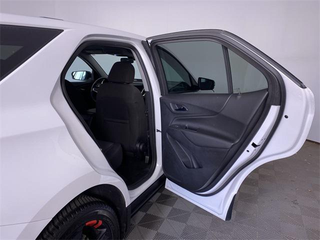 Photo of 2019 Summit White Chevrolet Equinox