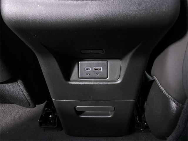 Photo of 2025 Crystal White Tricoat Cadillac XT6