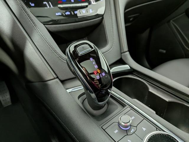 Photo of 2023 Argent Silver Metallic Cadillac XT5