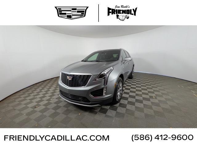 Photo of 2023 Argent Silver Metallic Cadillac XT5