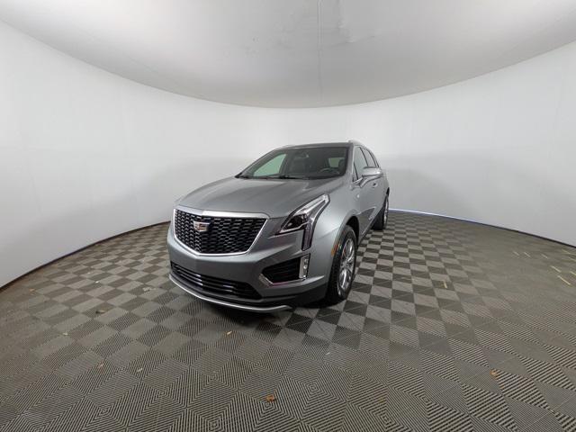 Photo of 2023 Argent Silver Metallic Cadillac XT5