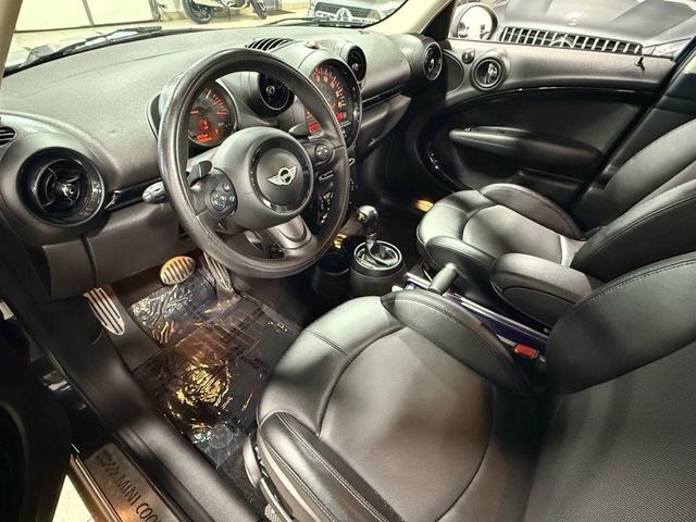 Photo of 2016 Blue MINI Countryman