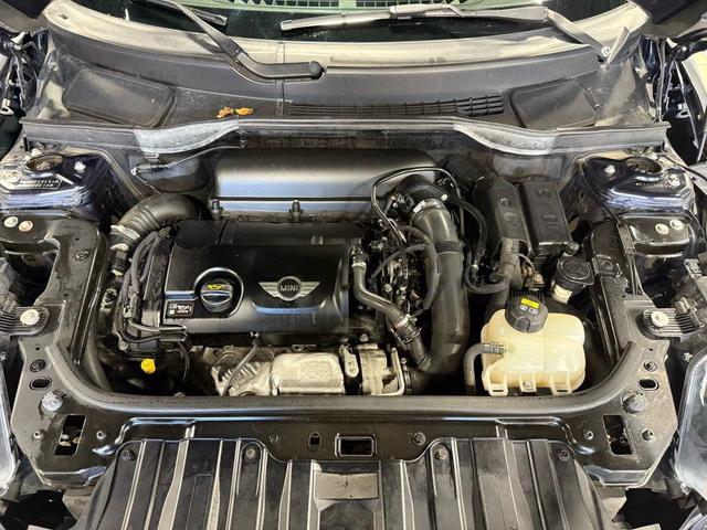Photo of 2016 Blue MINI Countryman