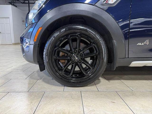 Photo of 2016 Blue MINI Countryman
