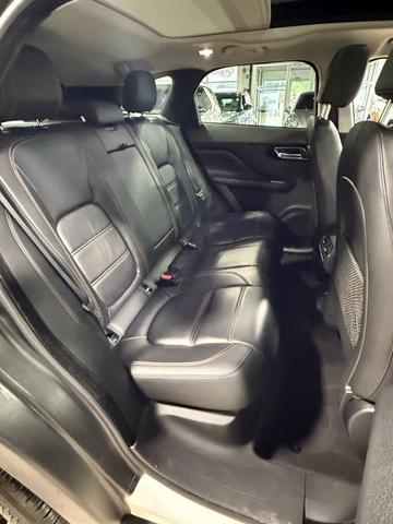 Photo of 2017 Polaris White Jaguar F-PACE