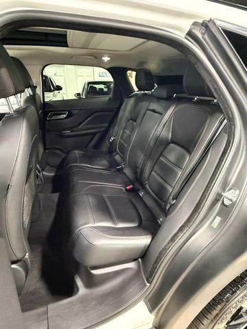 Photo of 2017 Polaris White Jaguar F-PACE