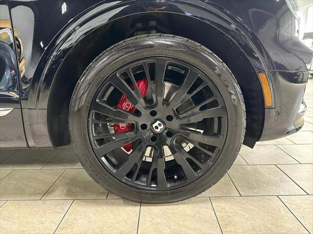 Photo of 2021 Black Bentley Bentayga