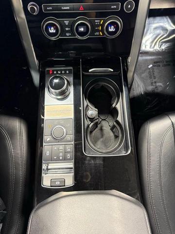 Photo of 2017 White Land Rover Range Rover