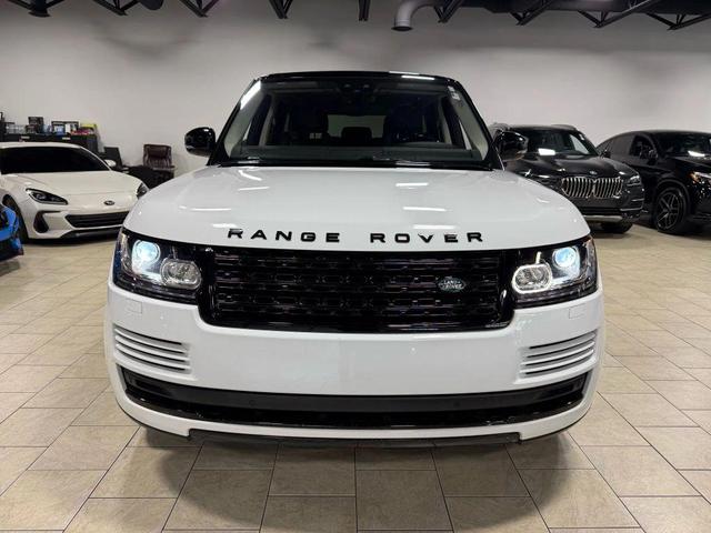 Photo of 2017 White Land Rover Range Rover