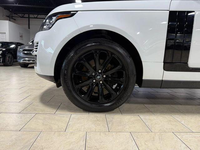 Photo of 2017 White Land Rover Range Rover