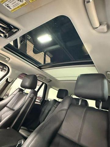 Photo of 2017 White Land Rover Range Rover