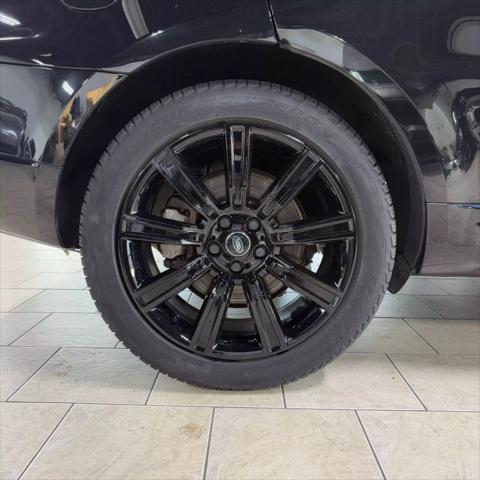Photo of 2020 Black Land Rover Range Rover Sport