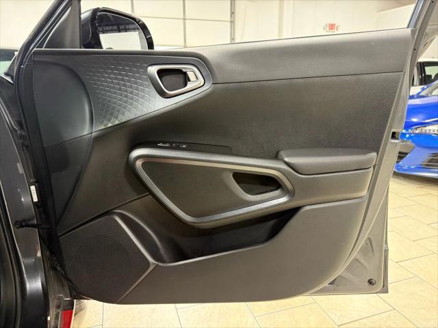 Photo of 2022 Cherry Black Kia Soul