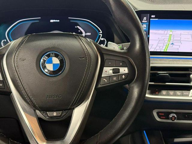 Photo of 2022 Gray BMW X5 PHEV