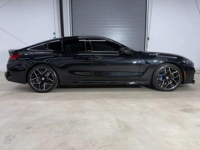 2023 BMW M8