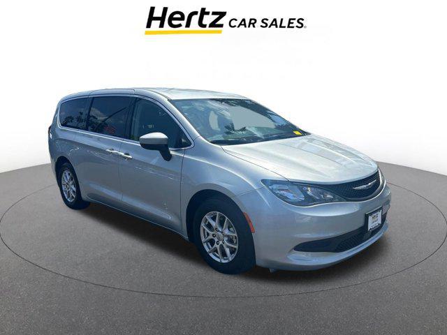 2023 Chrysler Voyager